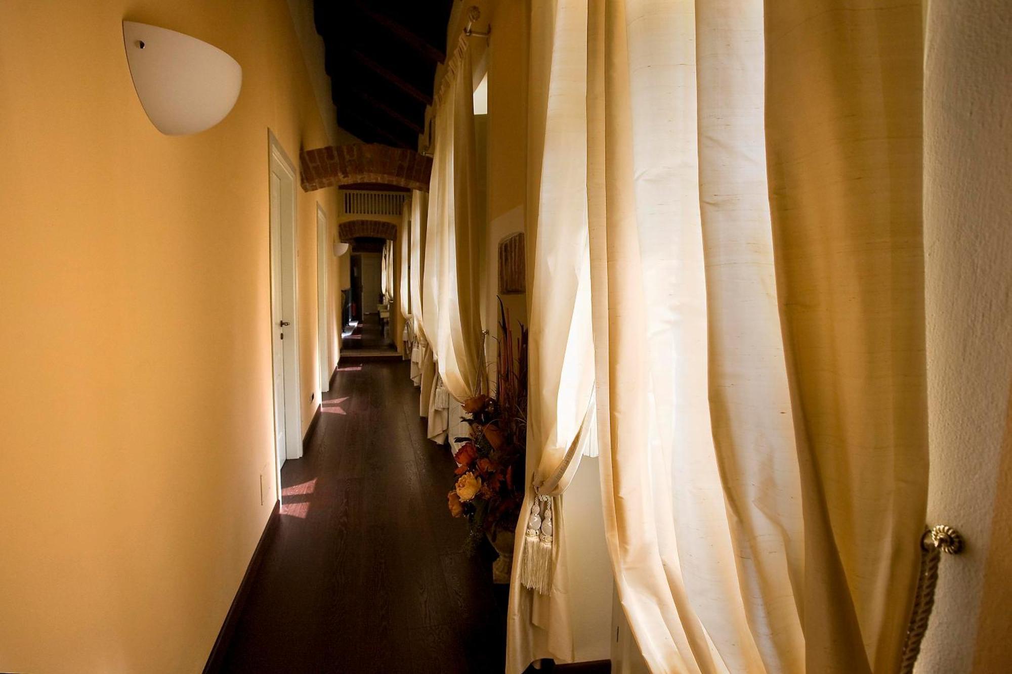 Hotel Cascina Di Corte Venaria Reale Eksteriør billede